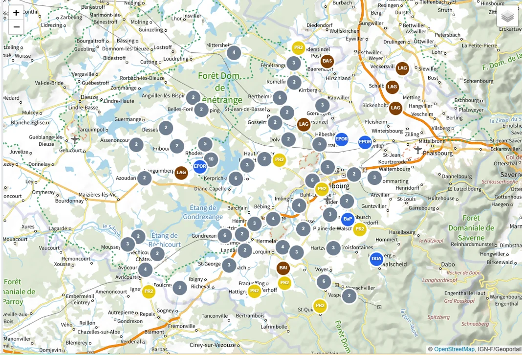 Carte interactive GMAO BIOTRADE affichant les équipements, interventions et sites techniques géolocalisés.